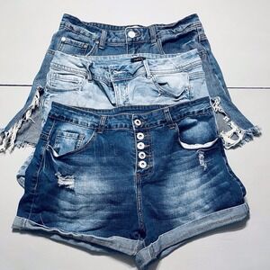 Jean Shorts Womans Size Large 9/10 Waist 31 Cut Offs Button Fly Lot Of 3 Frayed